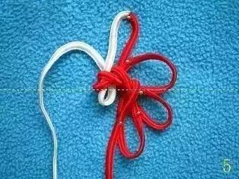 换珠串绳子最快的方法,换绳打结的方法视频