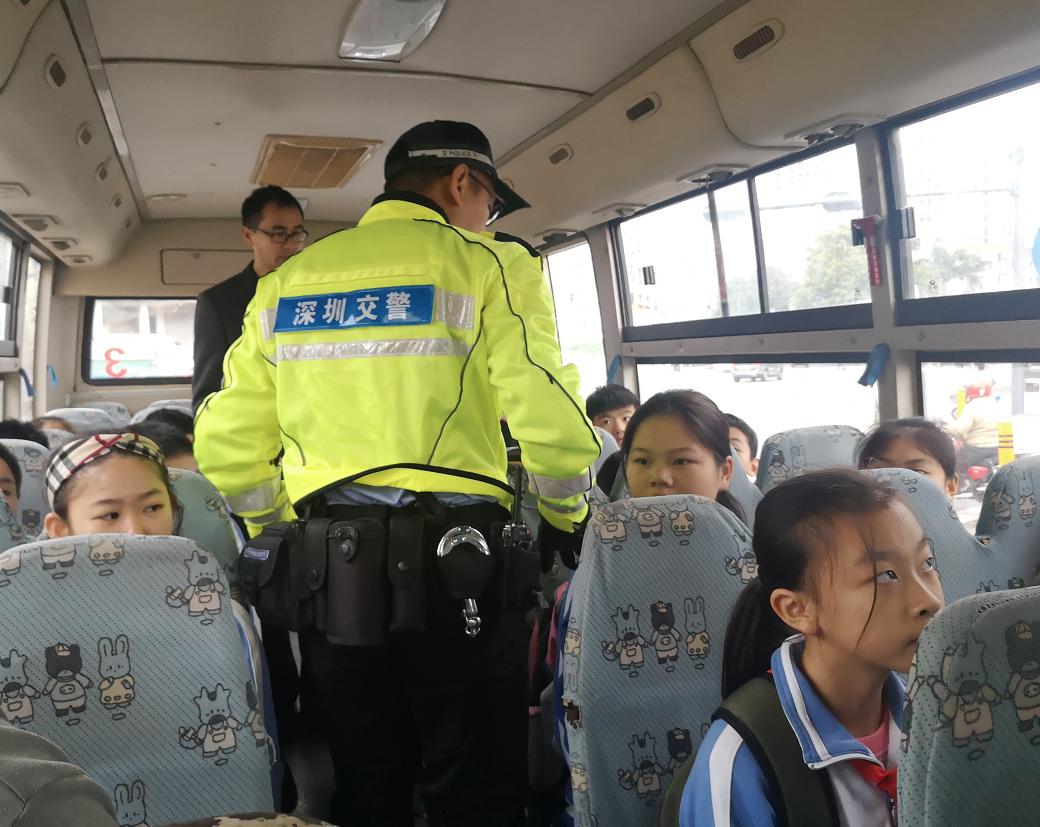 开学大片上演！全区50多万师生第一课是这个……