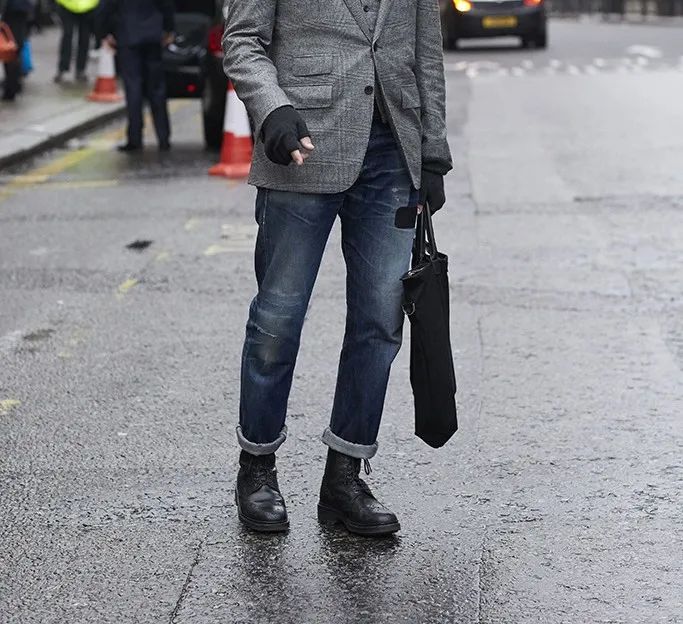 男生牛仔裤不洗,十年不洗牛仔裤