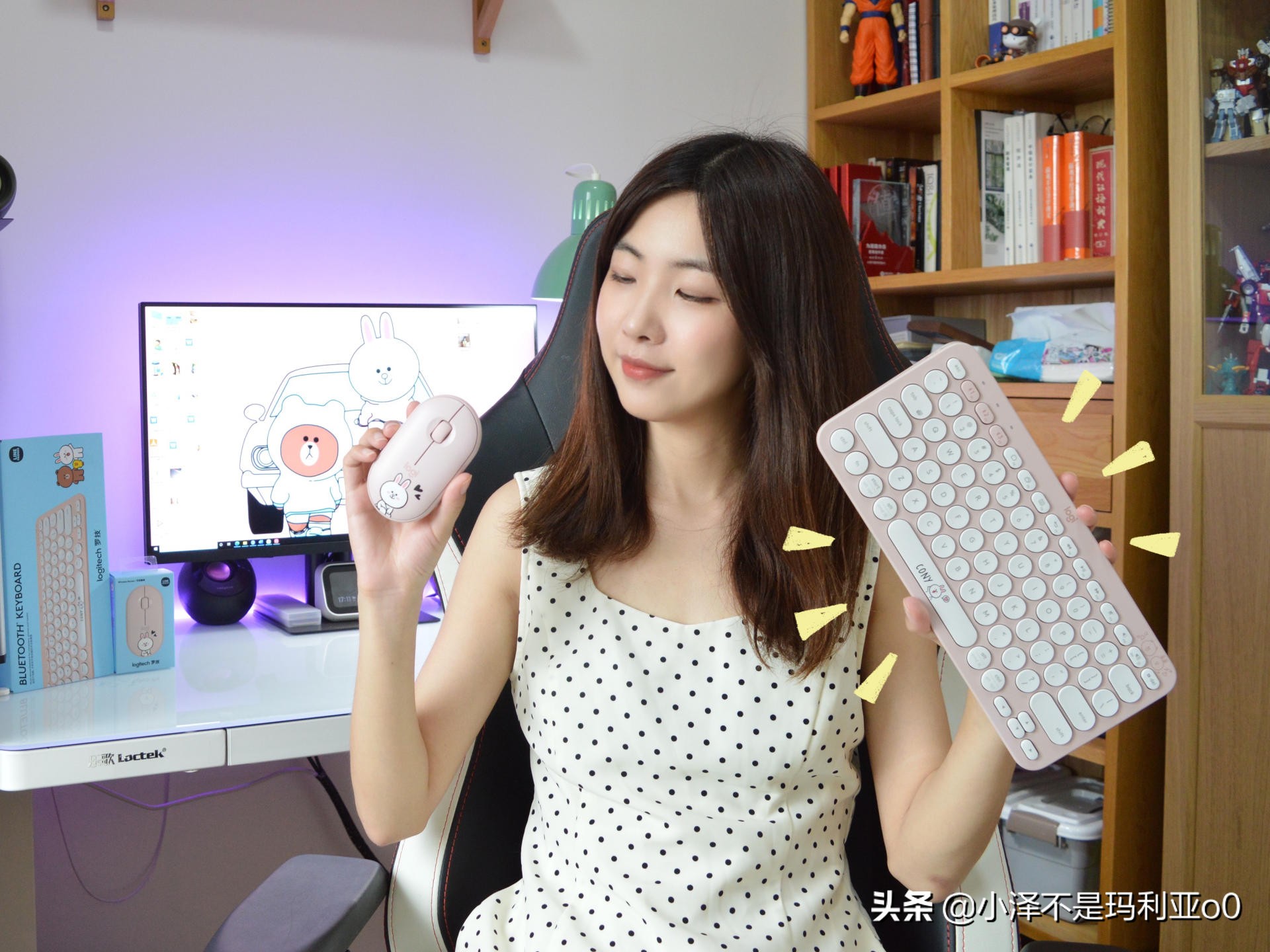 桌面好物分享学生党,罗技popkeys键盘套装