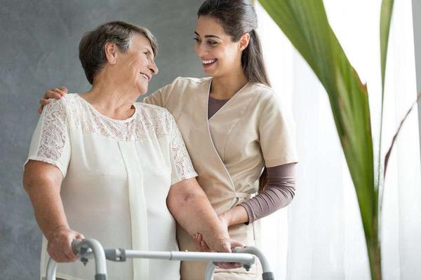 更年期舌头像被烫了的感觉,更年期口里有烧灼感是怎么回事