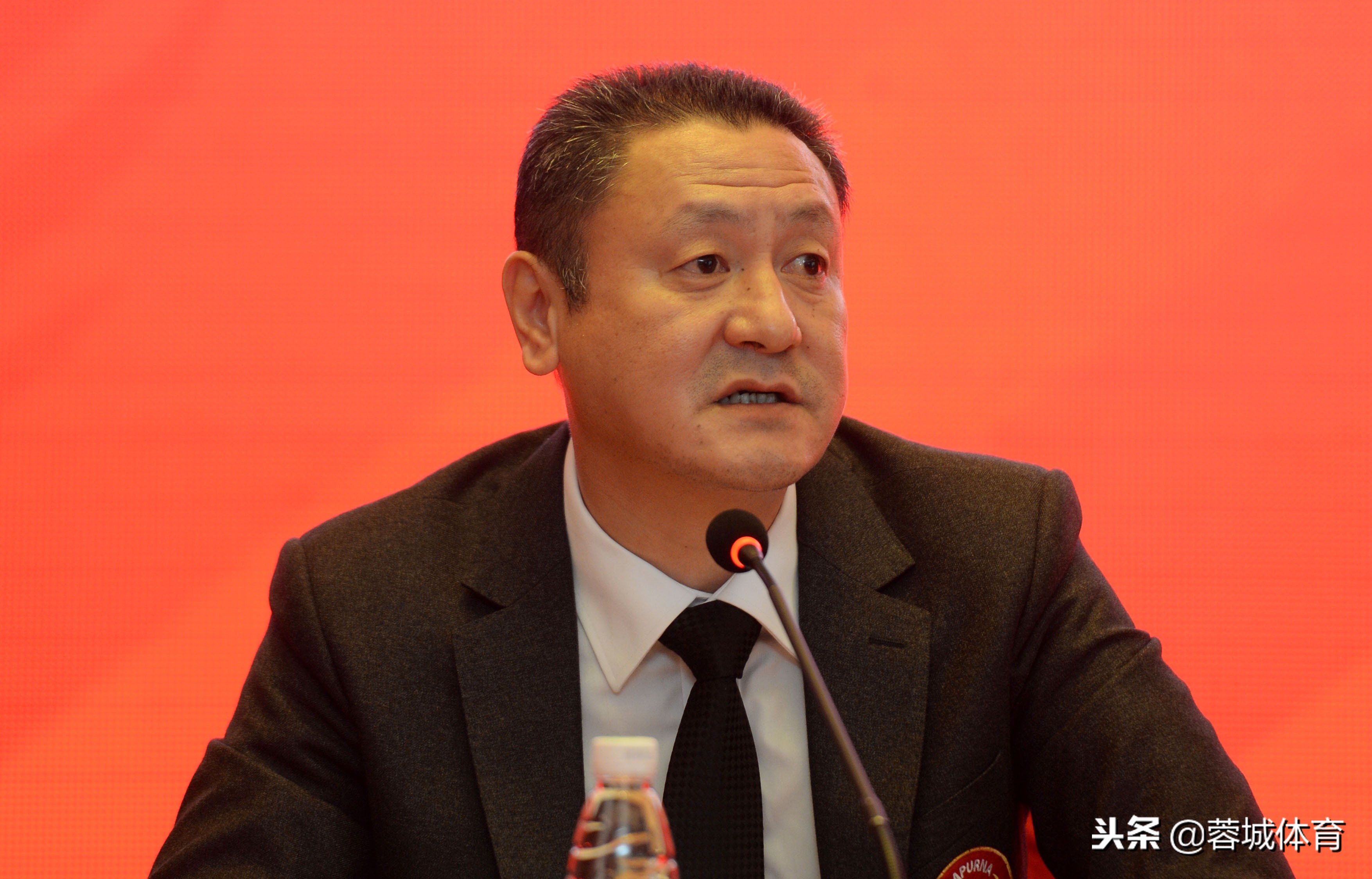 四川安纳普尔那冲甲成功,冲超保级