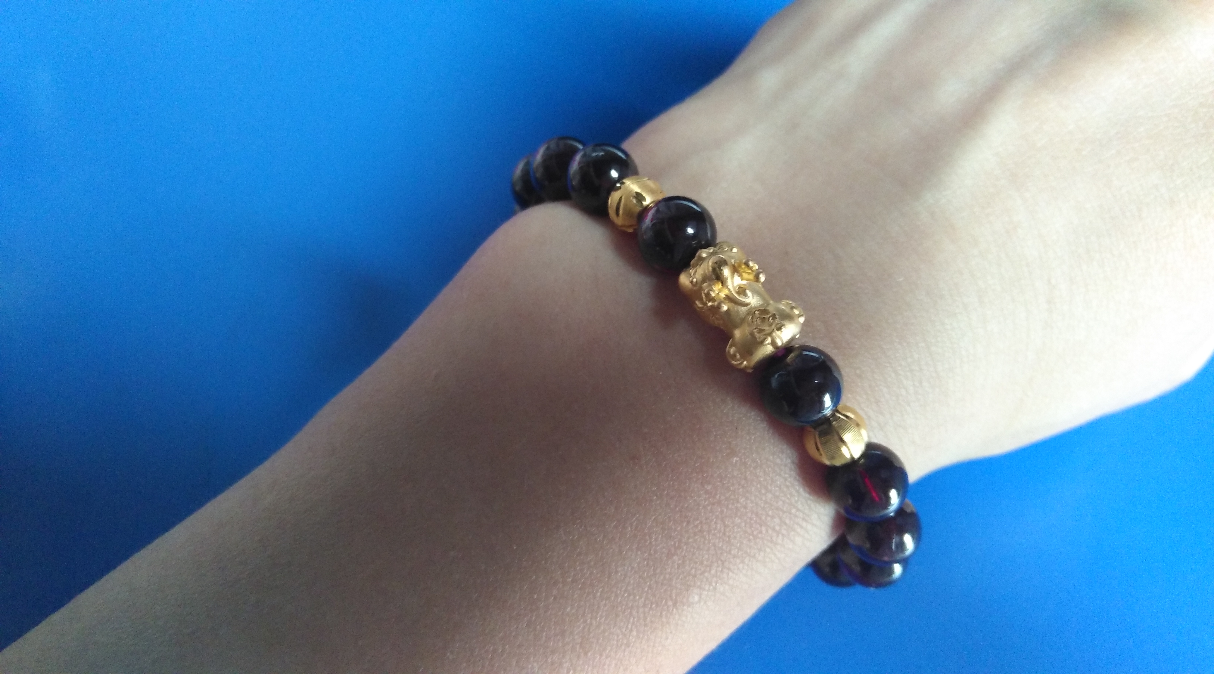 黄金貔貅转运珠手链编绳教程,貔貅黄金转运珠和朱砂怎么串