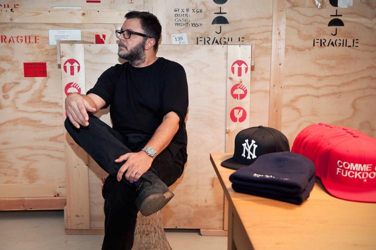 陈冠希亲曝联名新鞋,三条杠陈冠希联名