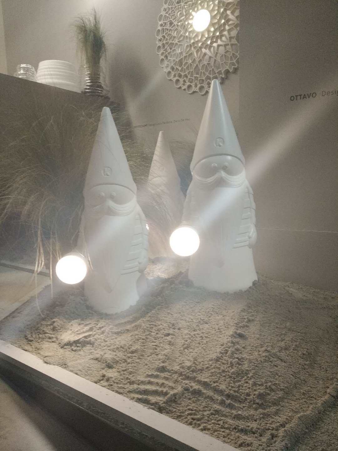 意大利家具kartell的经典产品,意大利karman灯具