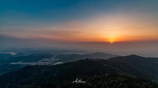 大变局楼市首提学新加坡,新加坡模式下高端住宅价格趋势