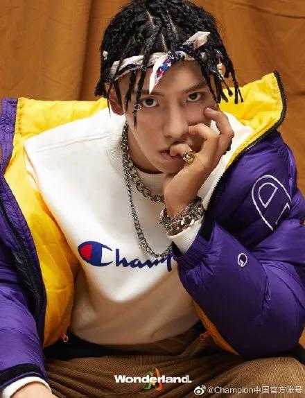 champion秋冬款卫衣潮,champion无帽卫衣推荐