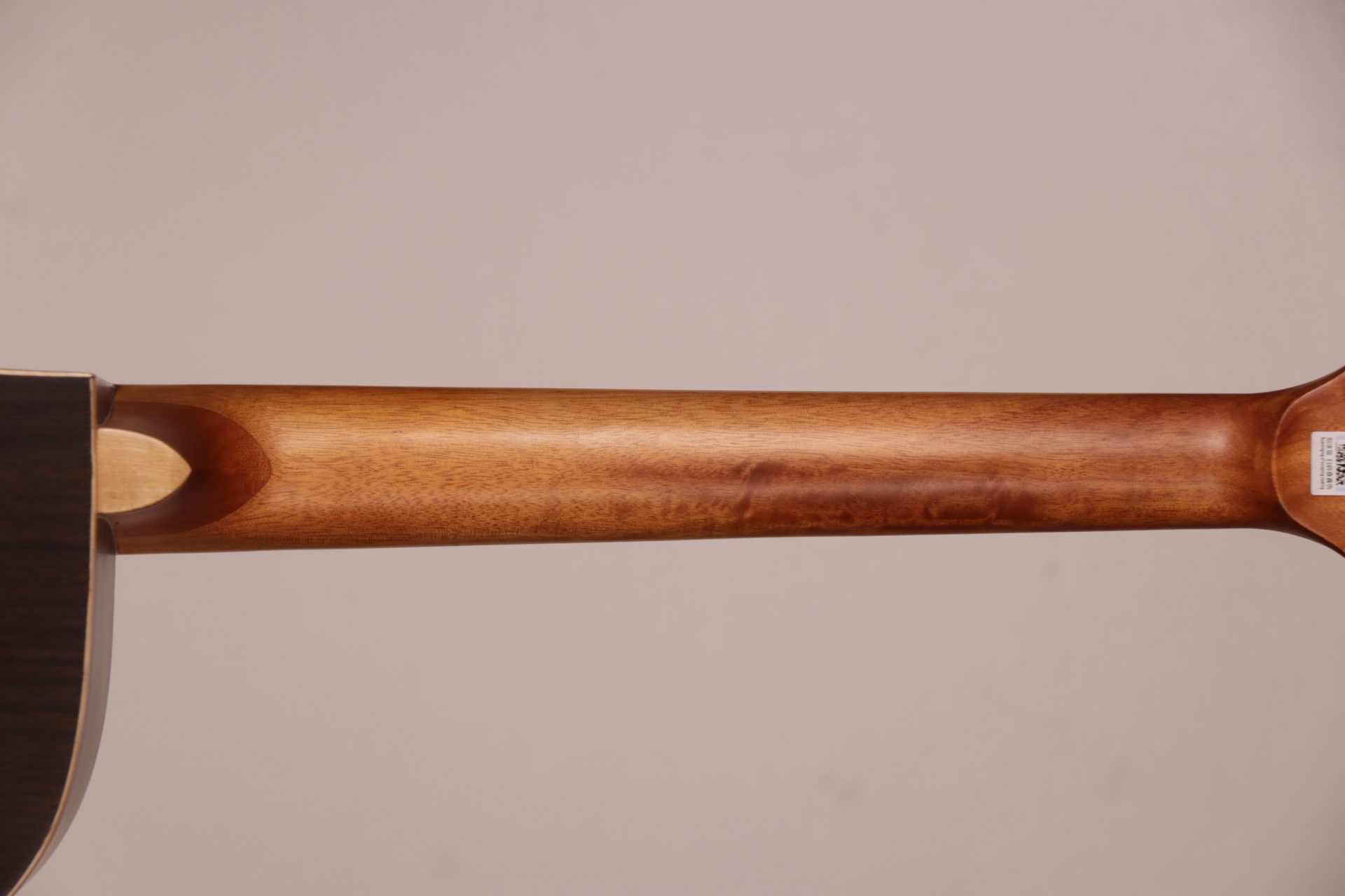 拉维斯n800dc配置,拉维斯吉他nightwish多少钱