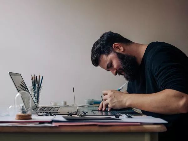 1000天1000只纸鹤,他折的纸鹤让自己走出抑郁……