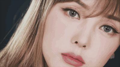 把星河撒在脸上,那些让你秒变高级的神仙高光液