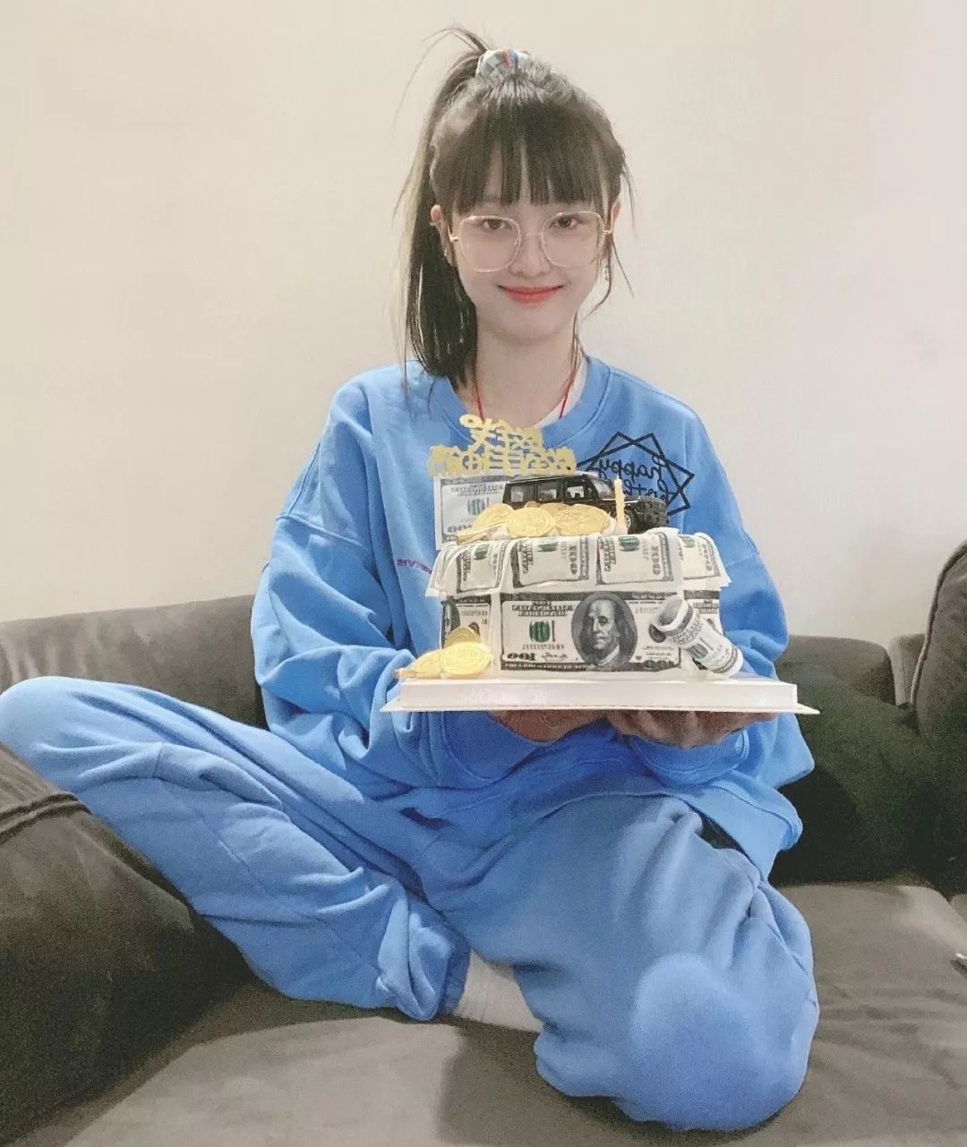 卫衣千万别瞎穿！这50件时髦又显瘦