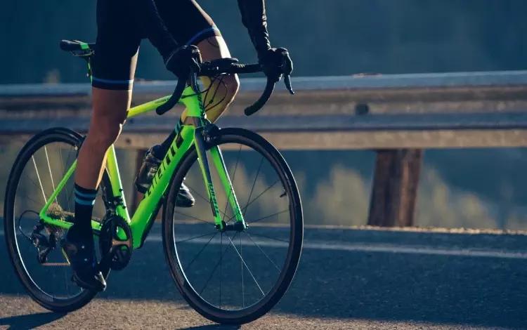 捷安特自行车脚踏拆卸视频,捷安特自行车安装视频教学完整版