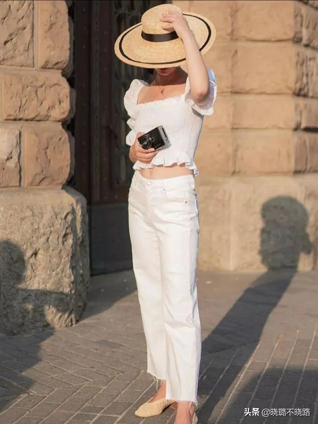 泡泡袖怎么穿最好看,2022年还流行泡泡袖吗