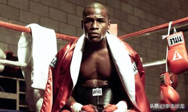 梅威瑟10秒ko全过程,梅威瑟一回合三次击倒日本小将