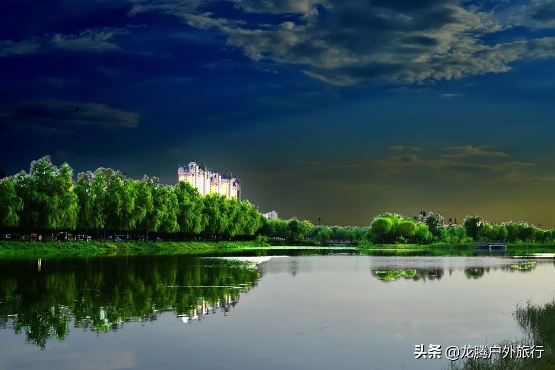 内蒙古最后的秘境！一脚跨3省，美了4季，高铁直达却低调了5000年​