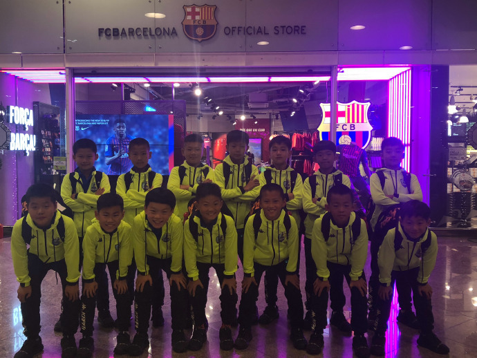 中国足球小将出征西班牙阵容,中国足球小将出征西班牙训练