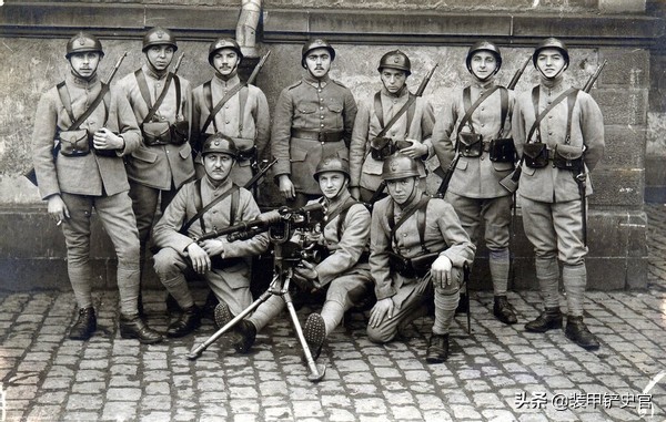 民国气冷式马克沁机枪,马克沁重机枪水冷式与气冷式