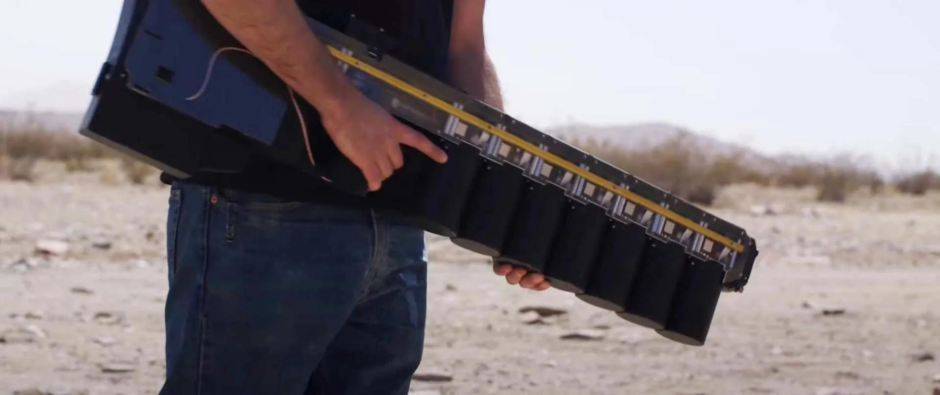 看世界第一只手持电磁枪