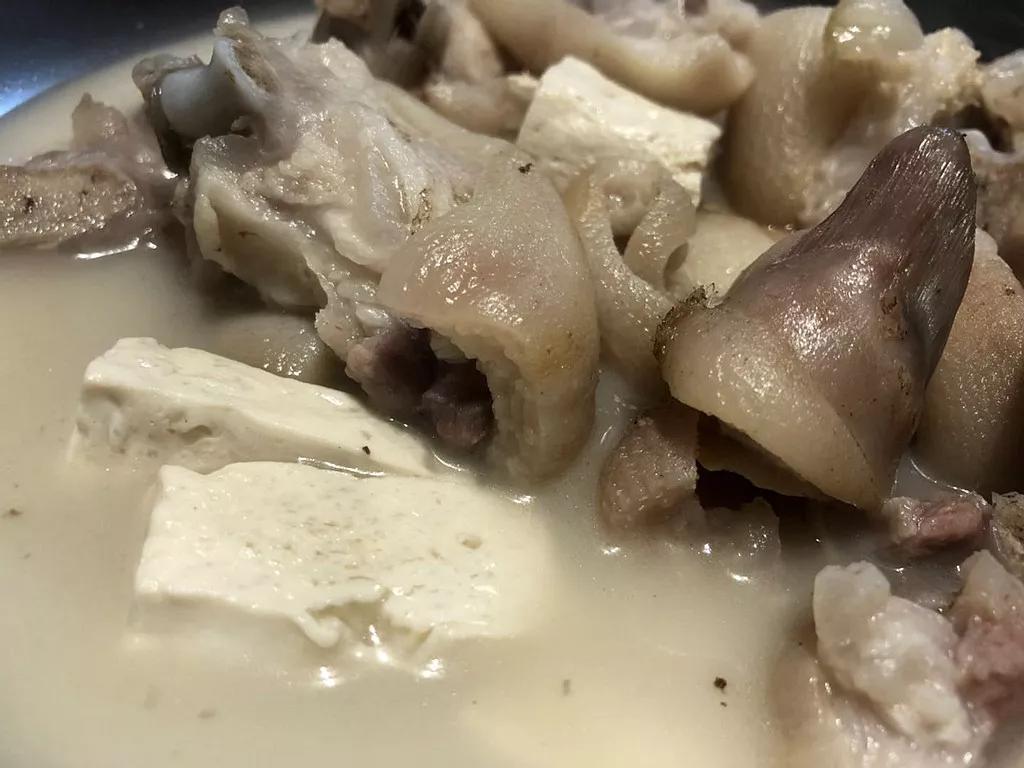 黄豆焖猪蹄的好吃做法,黄豆焖猪蹄的家常做法王刚