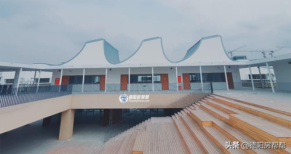 你晓不晓得，为啥子德阳这7所小学那么俏？