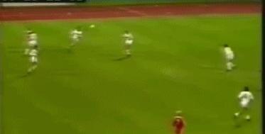 足球历史第一中锋盖德穆勒,足球记忆封神榜盖德穆勒