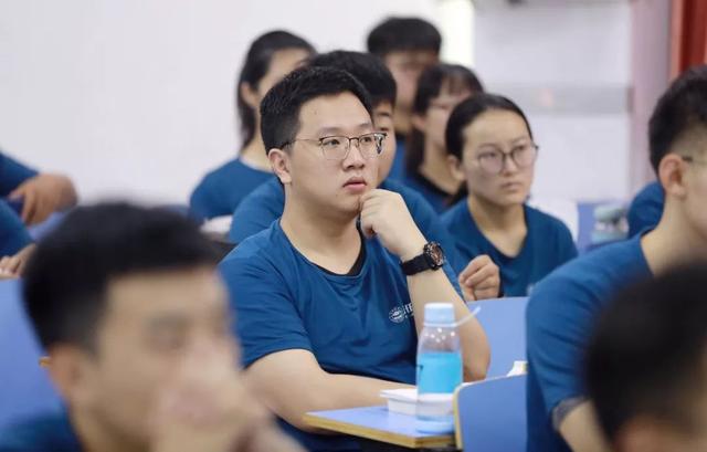 法律硕士or法学硕士有啥区别？哪个前景更加光明，考生要提前了解