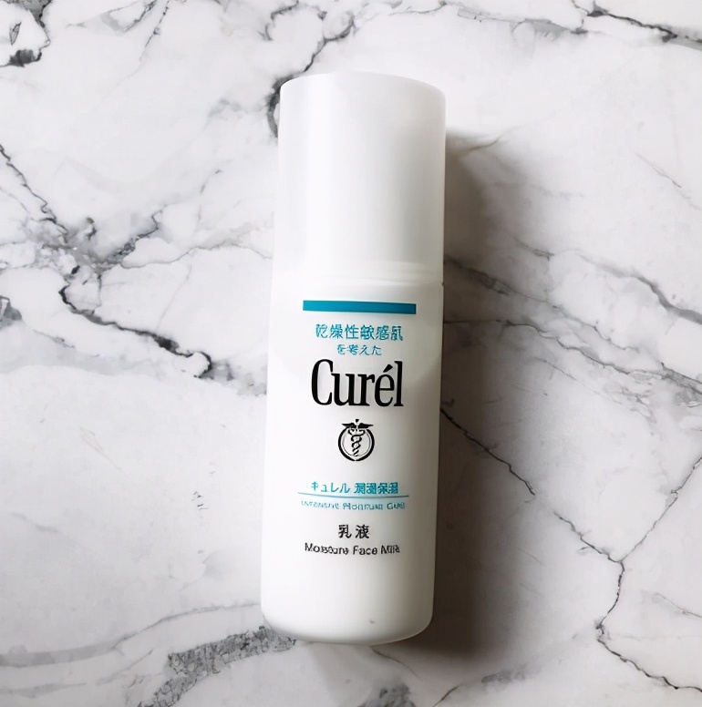 混合偏干肤质大牌爽肤水推荐,水润收缩毛孔爽肤水