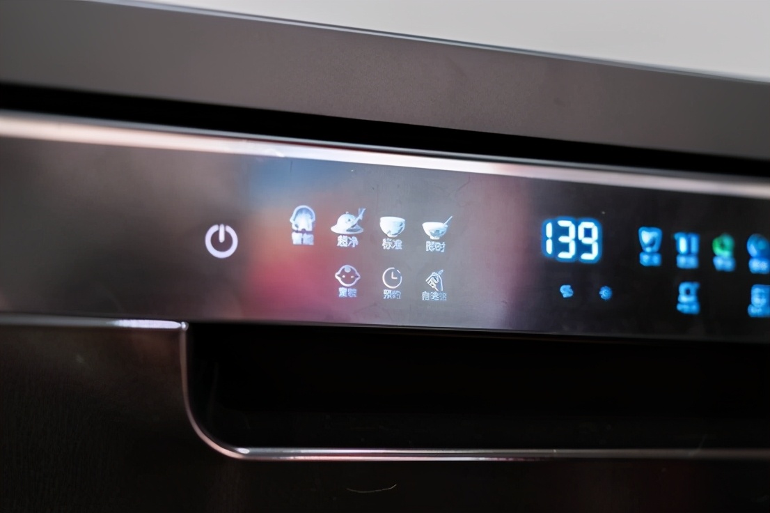 分区洗10套洗碗机,海尔晶彩迭代和晶彩系列