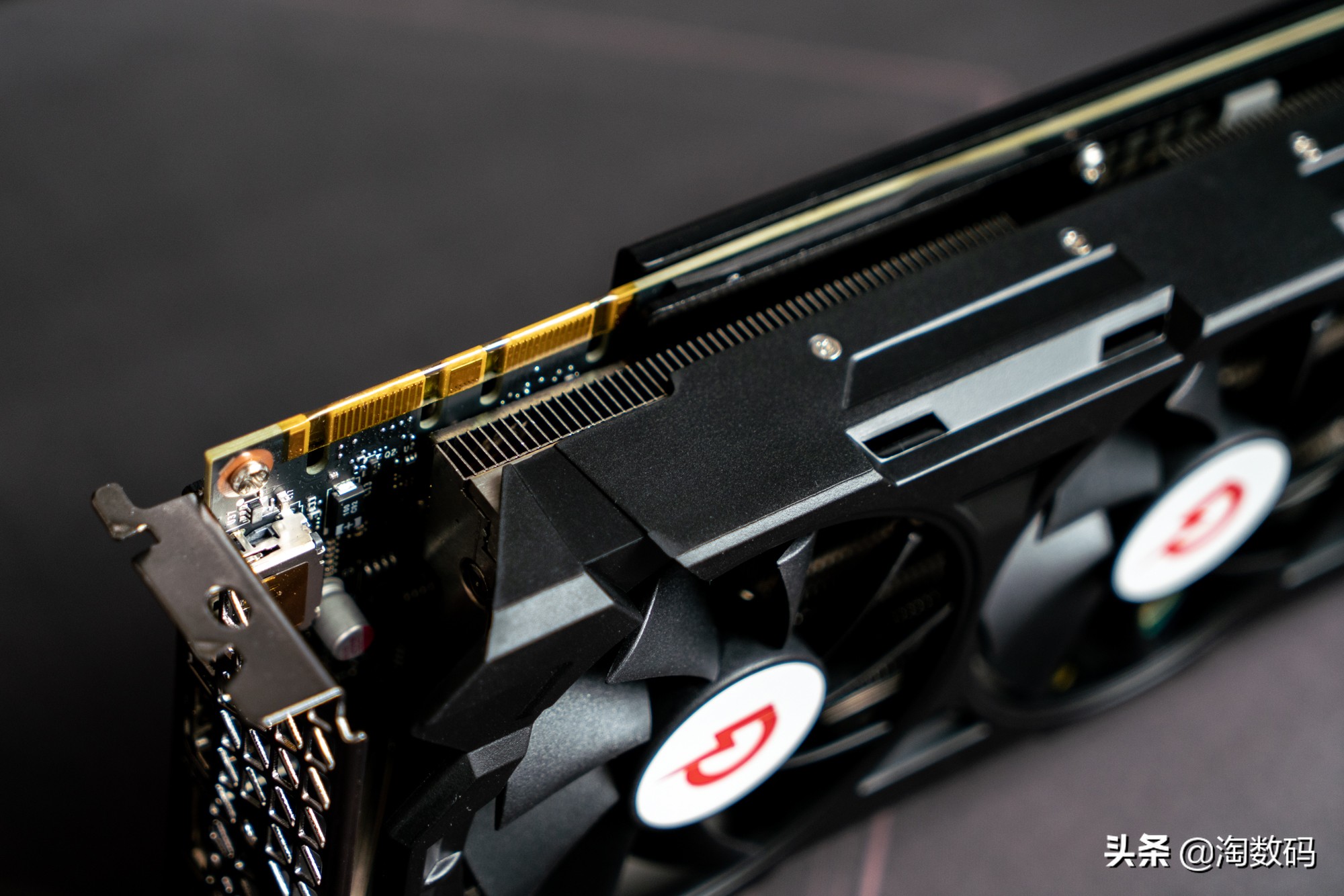 10606g新款鲁大师显卡跑分7w,gtx1080跑分鲁大师