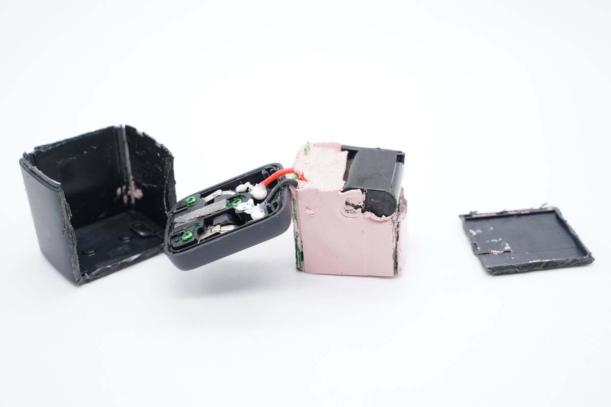 氮化镓快充拆解,双口快充头65w氮化镓拆解