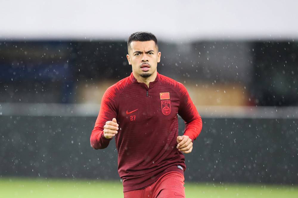 归化是亚足联审批吗,归化是彻底改变国籍了吗