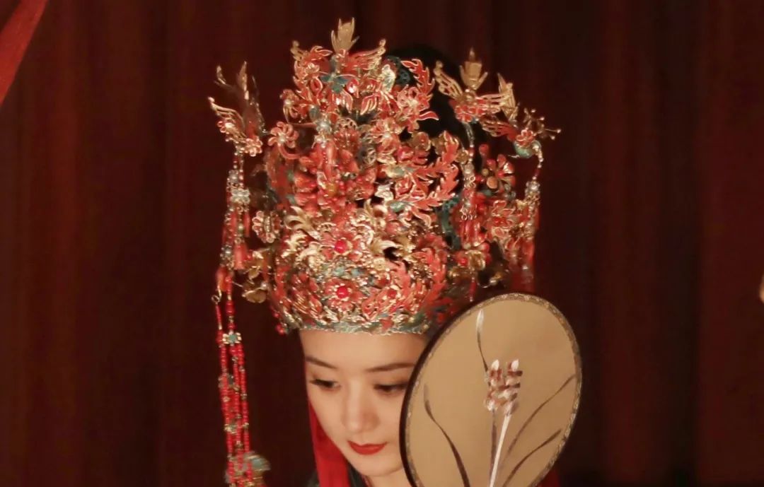 还有哪些好看的中式嫁衣,中式嫁衣惊艳瞬间