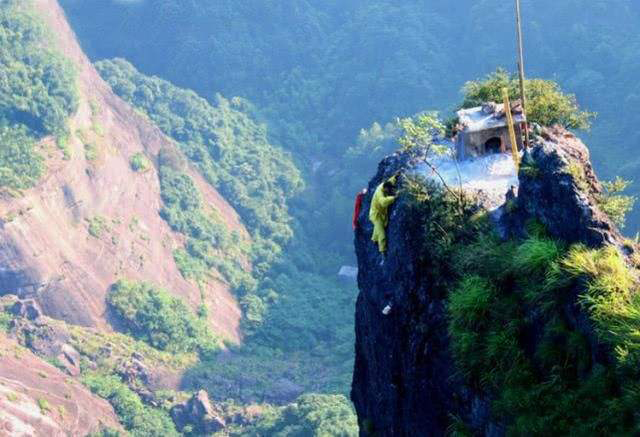 邹在宏,邹在宏烧香全过程