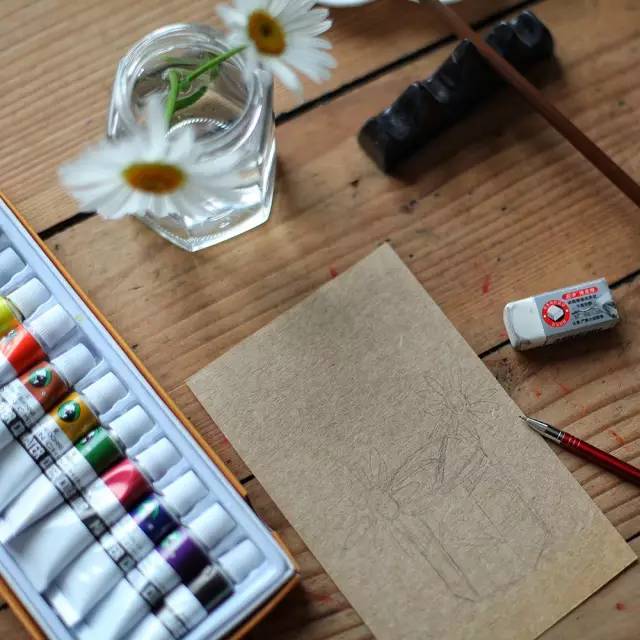 做一些无用的事。手把手教你画几朵花，够你打发一下午时间