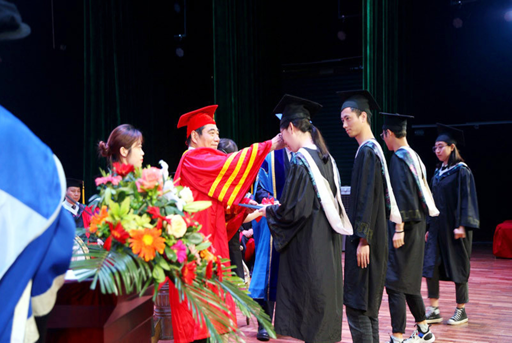 大学选择双学位有什么优势？不只是双重学费这么简单，选对很吃香