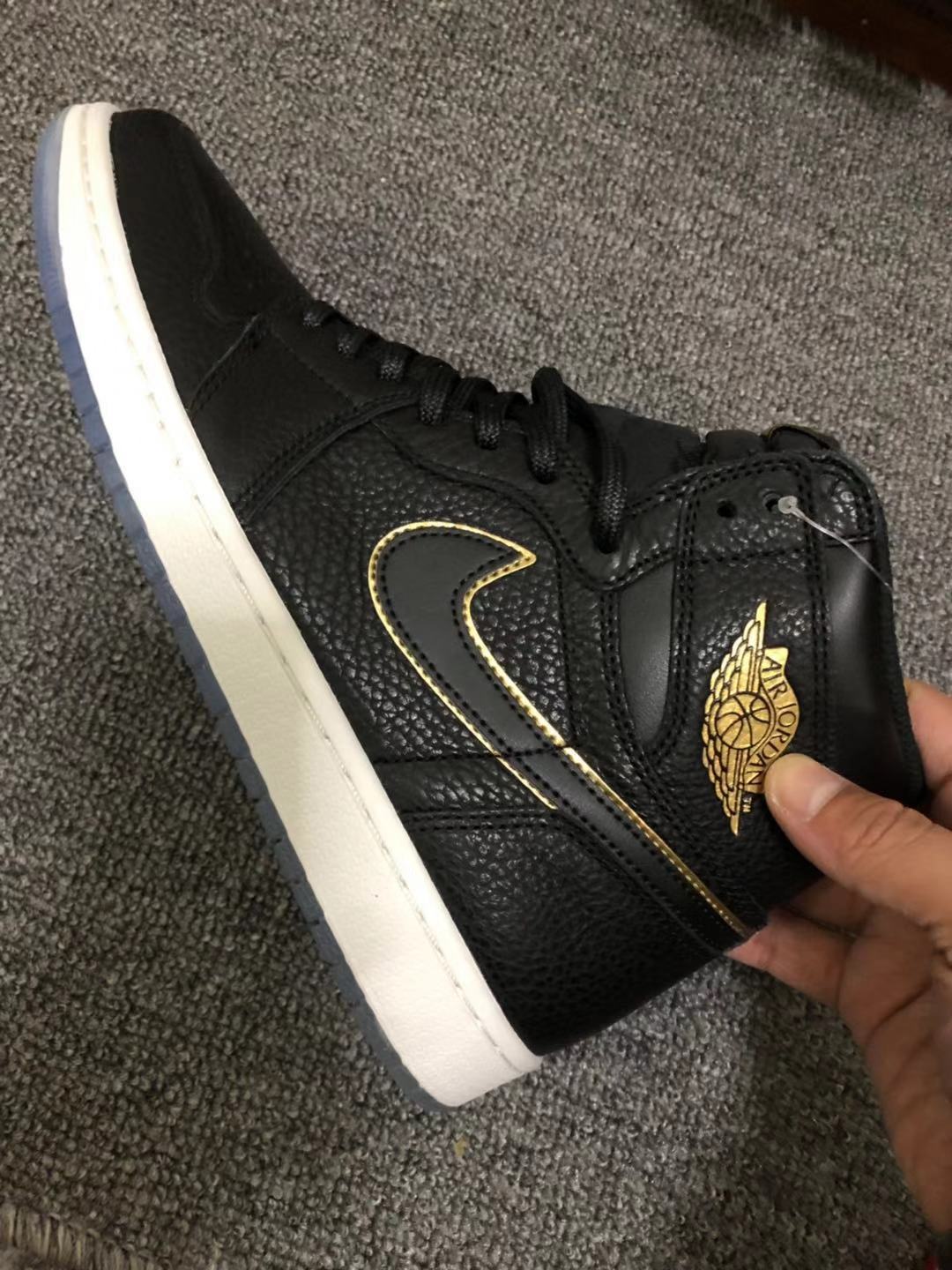 一双aj1低帮大概多重,几双比较火的aj1