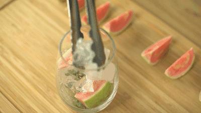 红心芭乐水果好不好吃偏凉还偏热,正宗又甜又脆红心芭乐