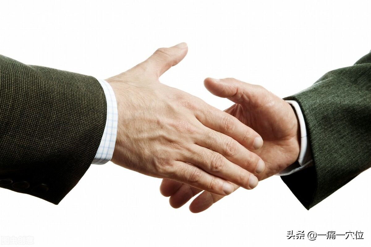 颈椎突出按什么穴位有效,颈椎压迫手麻按摩哪个穴位好得快