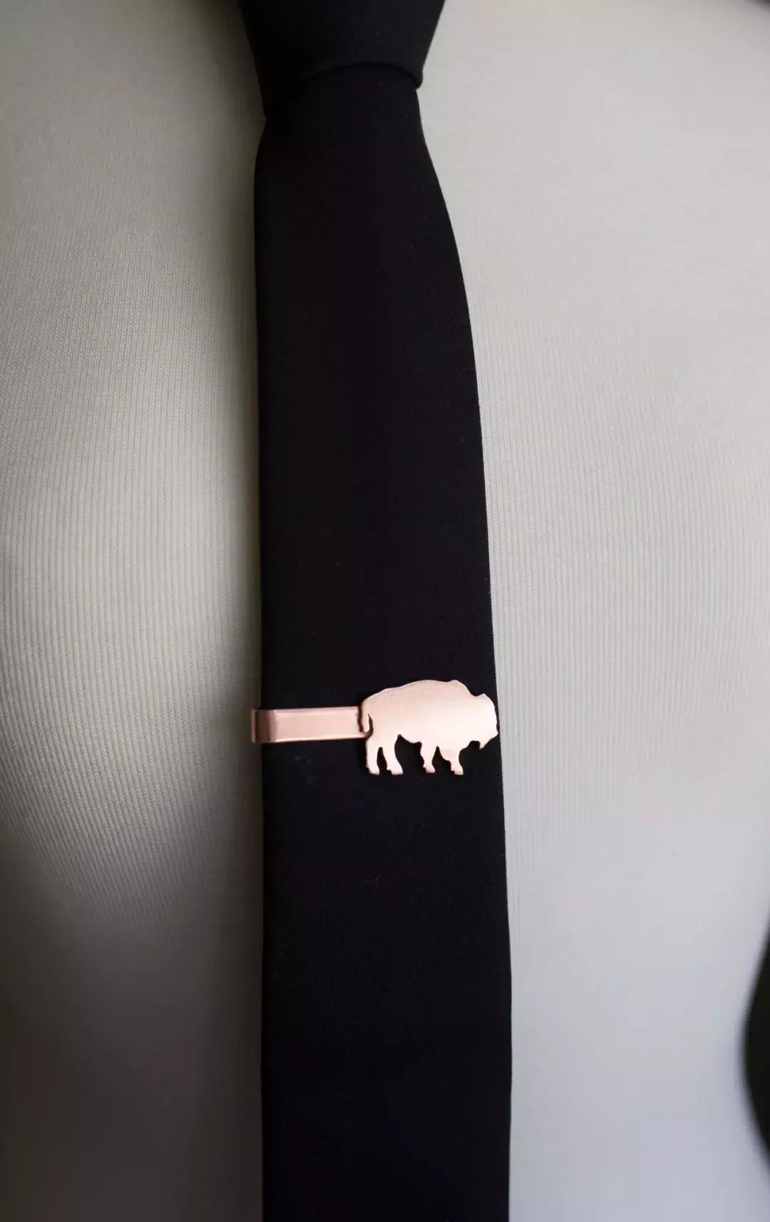 这么多能让领带“安稳”的小配件,你入坑了吗?