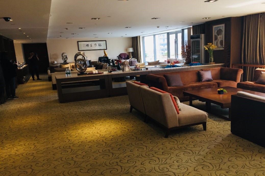 苏州阳澄湖吃蟹住哪个酒店,下榻酒店进餐