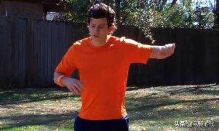 足球正脚左脚背射门教学,足球前锋技巧教学