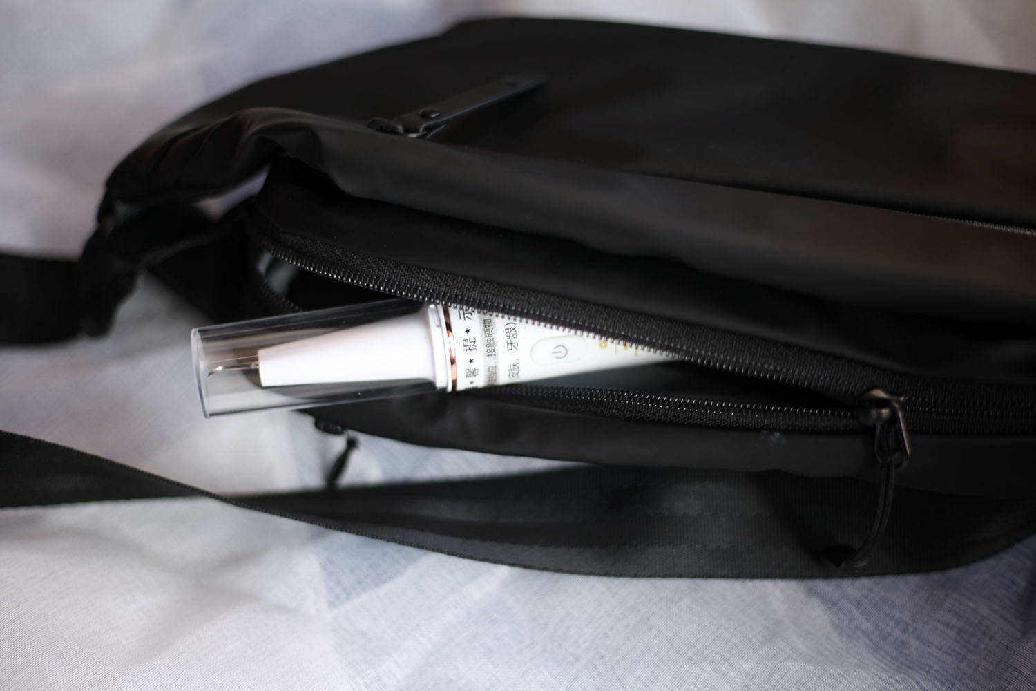 电动牙刷做不到的它可以！素诺智能可视超声波洁牙仪T11Pro测评