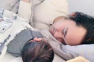 张歆艺防止妊娠纹,张歆艺预防妊娠纹