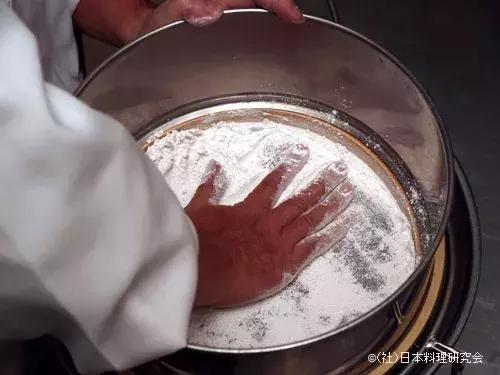 日本豆腐不是豆腐为啥叫豆腐 (日本豆腐跟普通豆腐有什么区别)