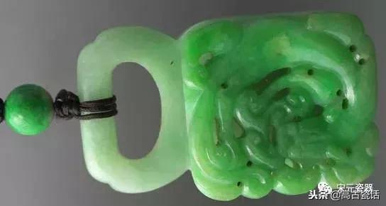 清代翡翠四件套,清代翡翠佛珠