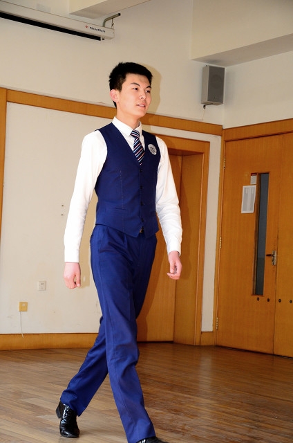 “立、坐、走”,彰显着文明风貌