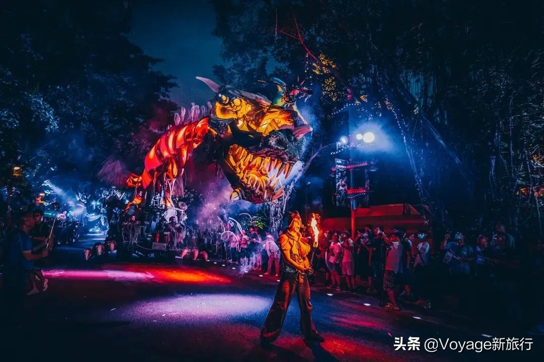 2021年的游乐园，你是期待悬崖边上的跷跷板还是一整年的生日趴？