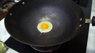 煎鸡蛋铁锅无涂层,铁锅几十元就能买到