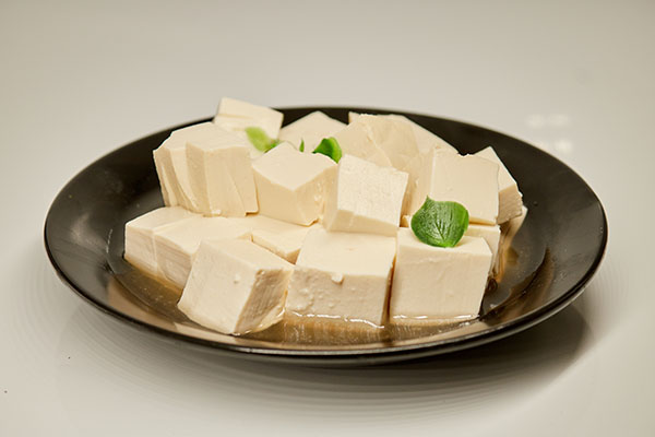 乙肝尿酸偏高如何补充蛋白质,乙肝患者怎么补充营养