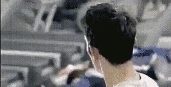 阿迪刀锋鞋,耐克刀锋鞋子